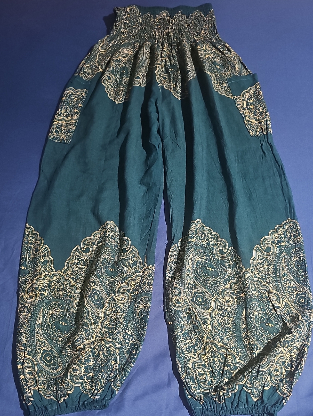 Teal Paisley Harem Pants 100% Rayon Ladies Size Medium New And Hav'nt Been Worn